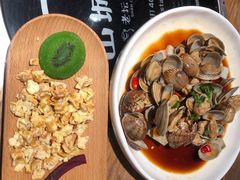 -山城外·非遗酸菜鱼(蜀都万达店)