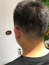 -卓梵美发·精品Salon