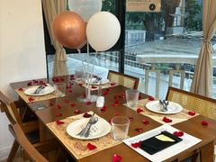 -Mark&Mars Restaurant