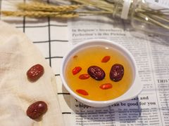 冰糖炖燕窝-小艳遇(新华联购物中心店)