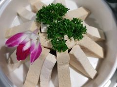 -额尔敦传统涮(公园西路店)