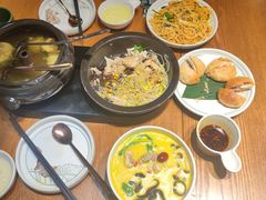 -云海肴·汽锅鸡·云南代表菜(天山百盛优客店)