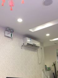 -蕾特恩专业祛痘