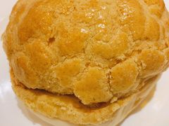 菠萝油-香港新发烧腊茶餐厅(书城店)