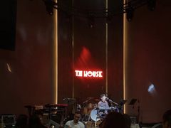 -TZ House音乐现场(来福士中心店)