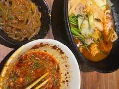 -万记麻辣烫国展总店