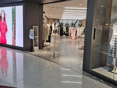 -ochirly(龙之梦购物中心店)