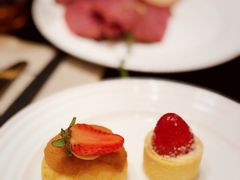 -万达瑞华酒店美食汇自助餐厅(楚河汉街店)