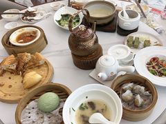 -广府汤语·靓汤·早茶·小粤菜(仁恒梦店)