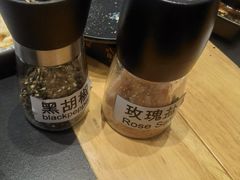 -極屋鮨牛 · 烧肉酒场(时代C馆店)