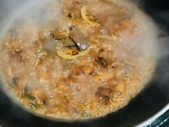 -三里屯土灶炖公鸡地锅鸡(江东店)