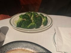 -Wolfgang’s Steakhouse 沃夫冈牛排馆(上海白玉兰广场店)