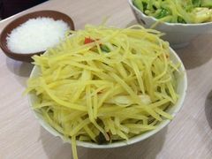 酸辣土豆丝-老游独一佳湘菜馆(高新四路店)