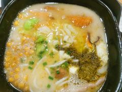 -阿香米线(大唐西市大润发店)