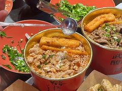 -鹤江桥·红油牛肉粉(SKP店)