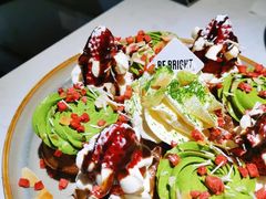 臻选圣诞花环华夫饼-BE BRIGHT KITCHEN(正佳广场店)