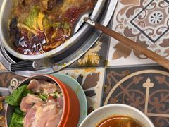 -顶上头·螺蛳火锅(五一新村店)