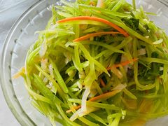 莴笋拌蛰皮-鸿运来美食府
