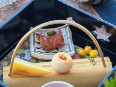 -雲上錢屋·地标景观(上海中心店)