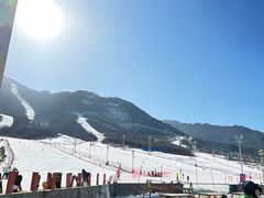 -鳌山滑雪度假区