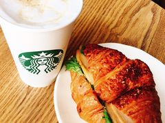 -星巴克臻选(莘庄仲盛店)