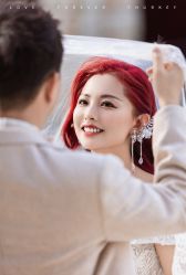 -现代经典婚纱摄影