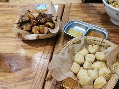 -云阿蛮云南生烫牛肉米线(奉贤路店)