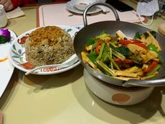 -然一素食餐厅(马利来广场店)