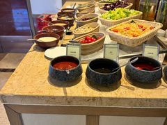 -大中华希尔顿酒店-念自助餐·海南美食·三文鱼