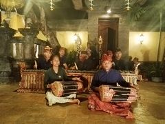 -DiAtas by Art Cafe Bumbu Bali
