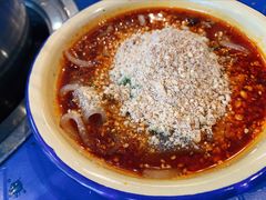 马路边冒苕粉-马路边边麻辣烫(世纪金源店)