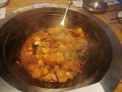 -山河屯铁锅炖(哈西站店)