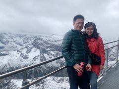 -希尔特峰