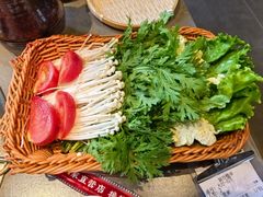 -阿婆情腊排骨火锅(古城旗舰店)