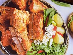 -喇喇排骨火锅·传统韩式脊骨汤(望京西园总店)