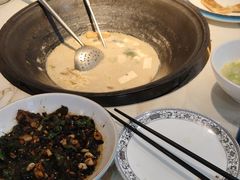 -陈大锅·岳阳鱼馆·地道岳阳菜(美食街店)