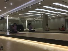 -一兆韦德健身(张杨路店)