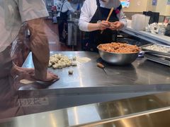 -小杨生煎(金山百联购物中心3楼店)