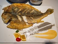 -赶海部落海鲜城(海阳路店)