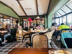 大堂-前海沿·青岛菜(李沧万达店)