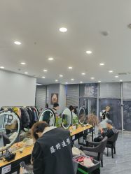点击看大图 -藤野造型烫染·漂发