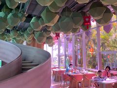 -水桶王国主题餐厅·聚会·生日派对·亲子活动·家庭套餐(亚龙湾希尔顿店)