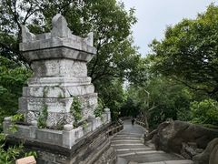 -灵岩山风景区
