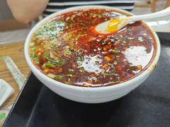 -陇上全荟兰州传统牛肉面(延吉路店)