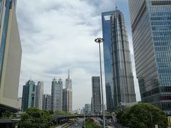 -陆家嘴空中步行连廊