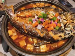 -夯鱼烤鱼·尔滨地标美食(国展店)