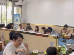 -老何家后安粉·糟粕醋海鲜火锅(三亚湾椰梦长廊店)