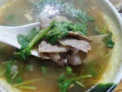 -黄阿姨锅贴大王(万航渡路店)