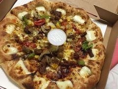 -必胜客(证大大拇指店)
