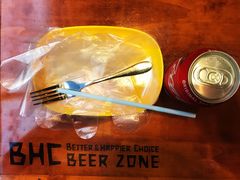 餐具摆设-BHC炸鸡(明洞总店)